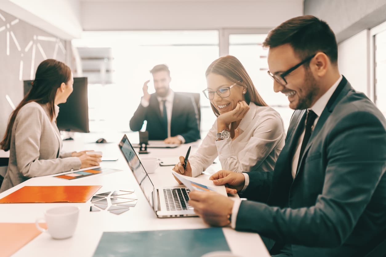 Best Platforms to Hire Sales Reps Without Guesswork