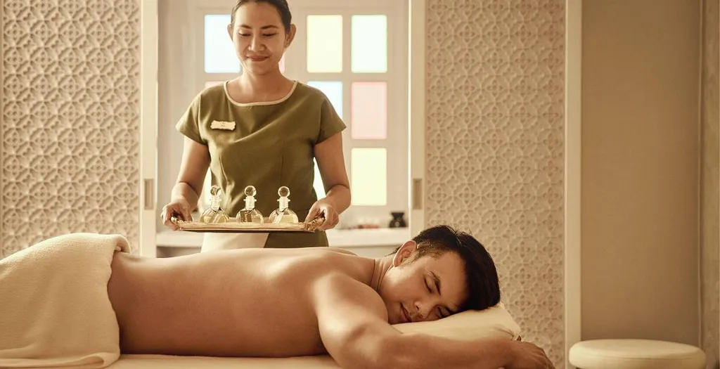 traditional-thai-massage-benefits-techniques-04.jpg